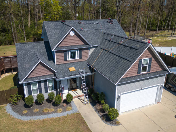 Best Asphalt Shingle Roofing  in Smithville, OH